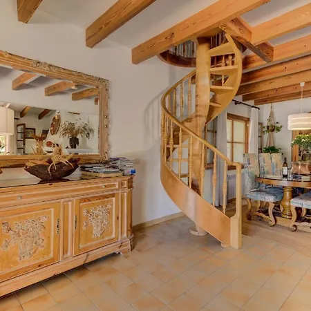 Mit Privatpool Fuer 6 Personen Ca 300 Qm In Alcdia, Mallorca Nordkueste Von Mallorca 別荘 *